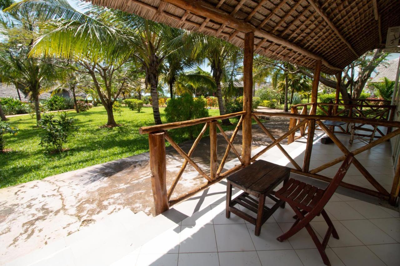 Tanzanite Beach Resort Nungwi Eksteriør billede